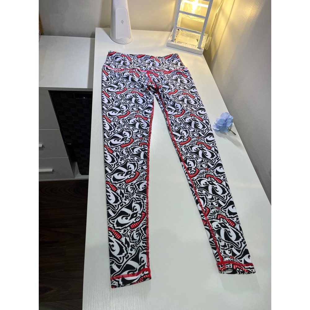 ZooZatz Wisconsin Badgers All Over Print Leggings Black White Red‎ Womens Small